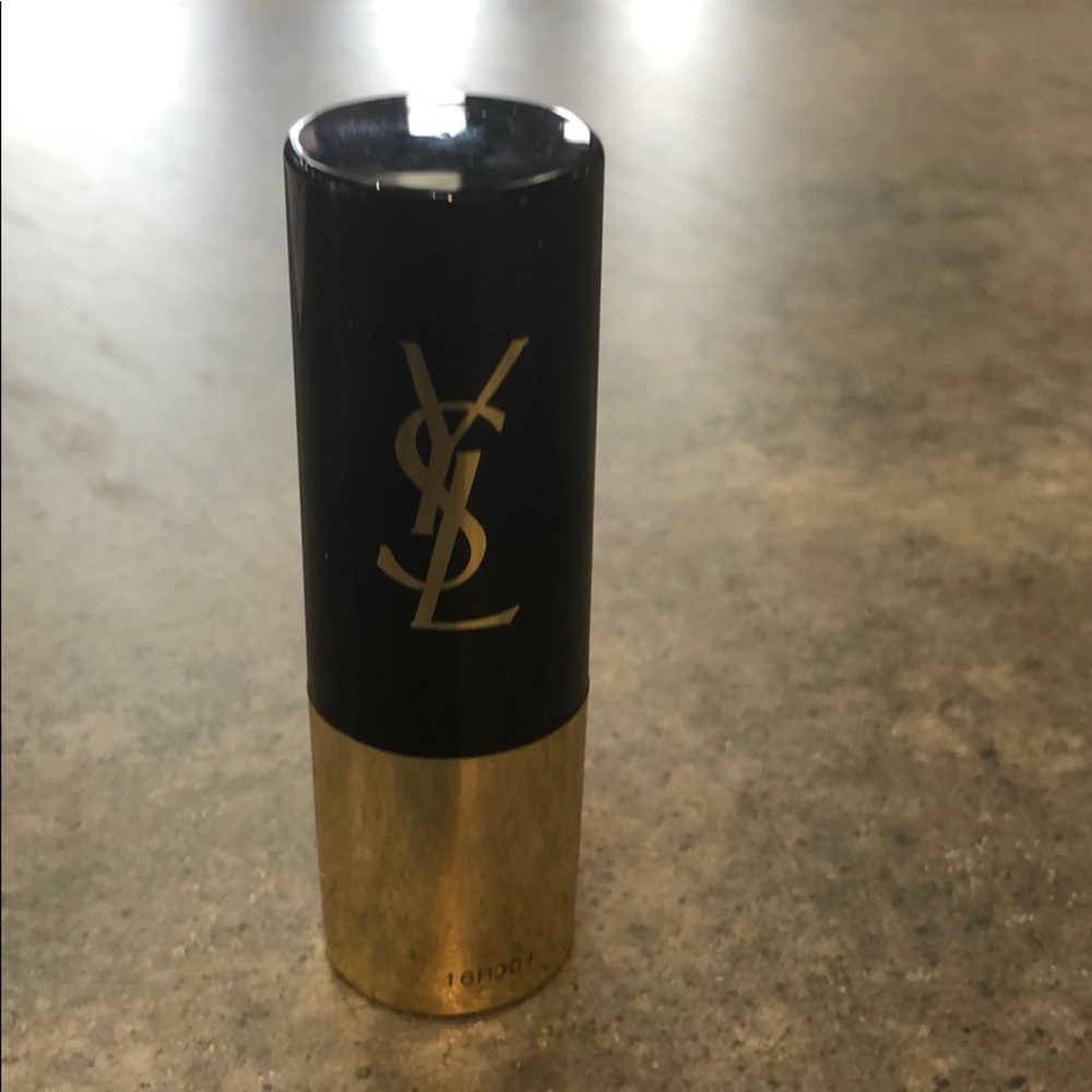 Yves Saint Laurent All Hours Foundation Stick